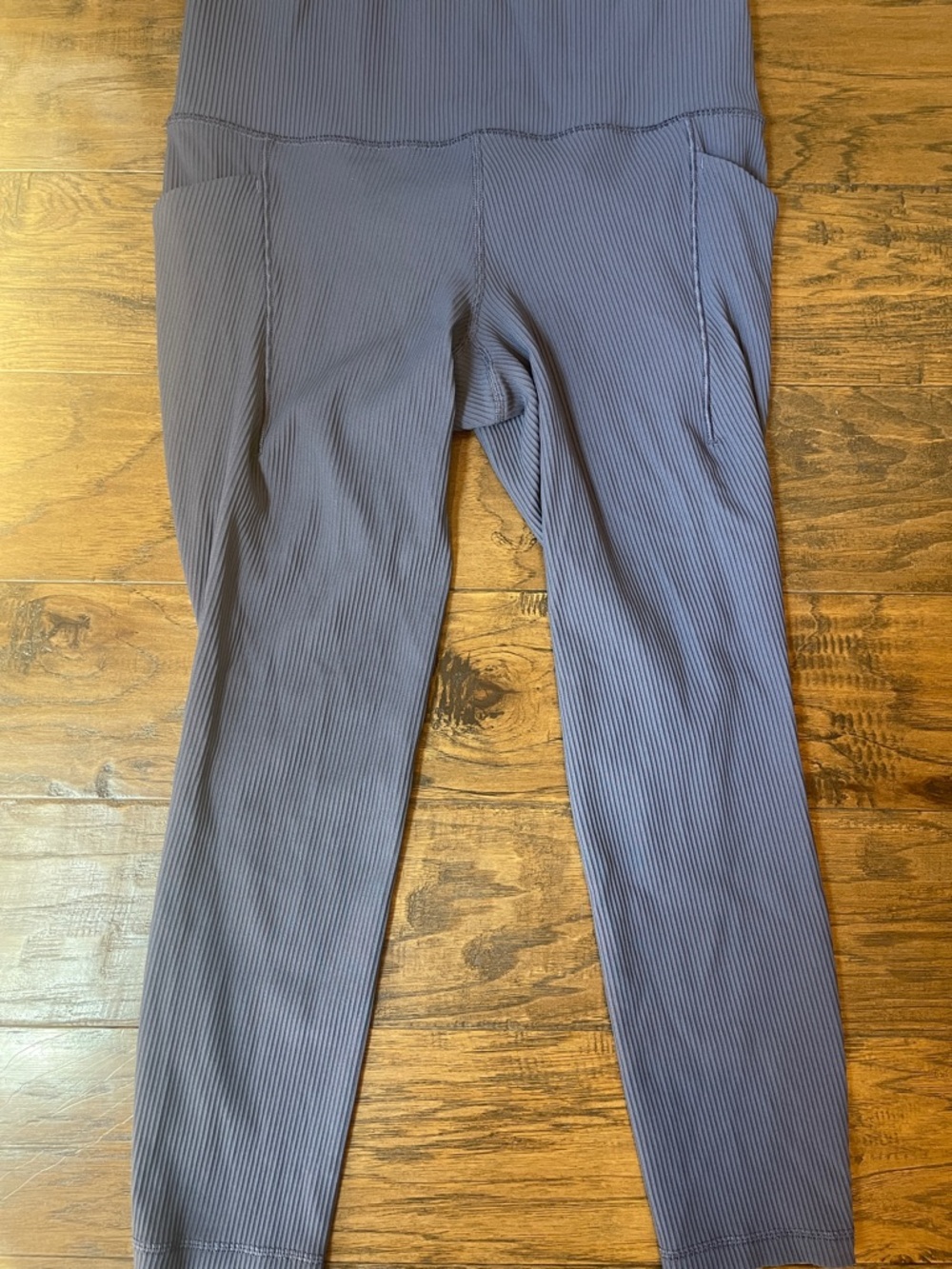 Athleta Chaturanga High Rise 7/8 Tight Gray Blue Slate Ribbed Leggings - Picture 3 of 3